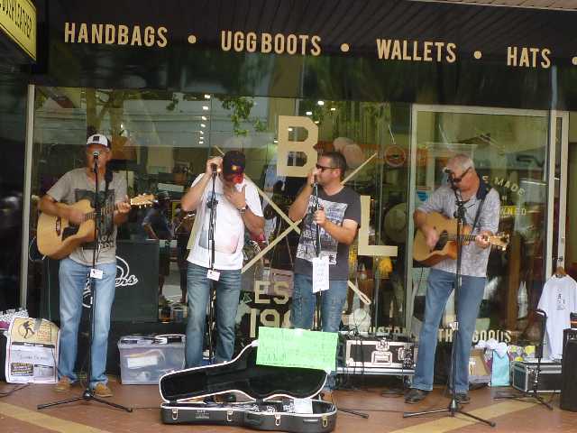 buskers