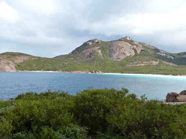 Lucky bay